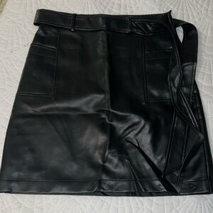 Leather skirt Like new